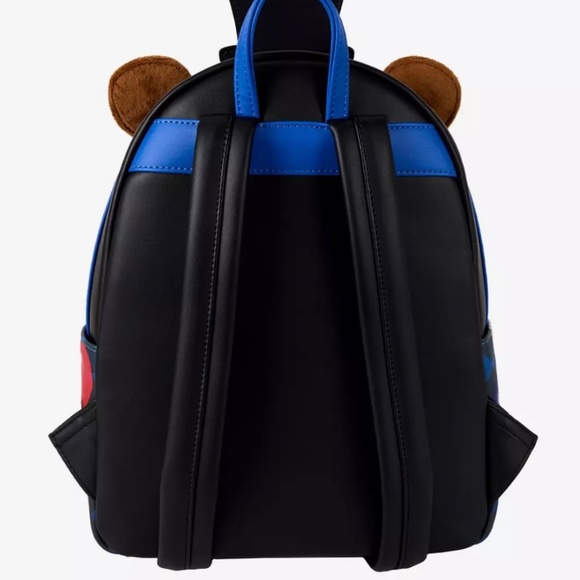NWT Five Nights At Freddy’s Pizza Party Mini Backpack - Picture 3 of 5